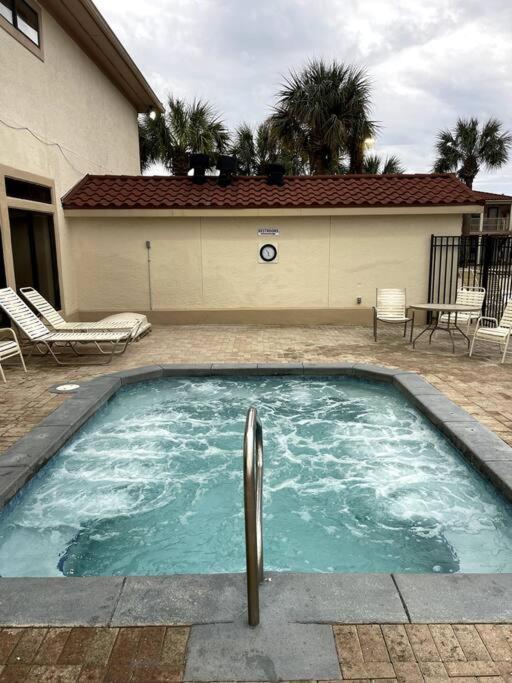 Lazy Palm 4 Pools Short Walk To Beach! Sleeps 5! Panama City Beach Exterior foto